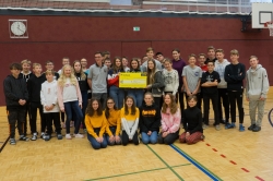 Firmung 2019 Söll - Sozialprojekt  „Stofftaschen“ für „Kindern eine Chance“